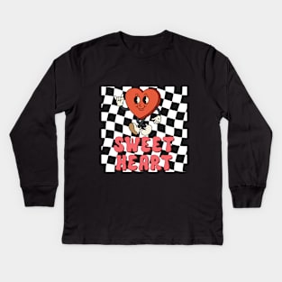 sweat heart Cute 80s Groovy heart hippie Kids Long Sleeve T-Shirt